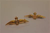 Lot 724 - Gold (9ct) and enamel R.A.F. 'wings'...