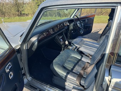 Lot 64 - 1972 Rolls-Royce Silver Shadow Long Wheel Base saloon with division