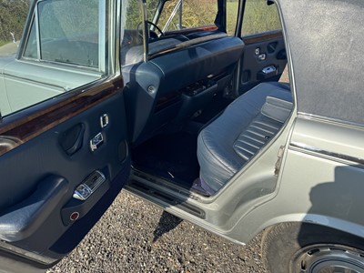 Lot 64 - 1972 Rolls-Royce Silver Shadow Long Wheel Base saloon with division