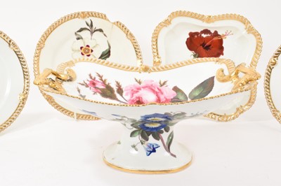Lot 14 - Group of Chamberlains Worcester porcelain dessert ware