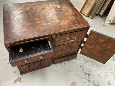Lot 913 - Antique Japanese marquetry cabinet/chest of drawers