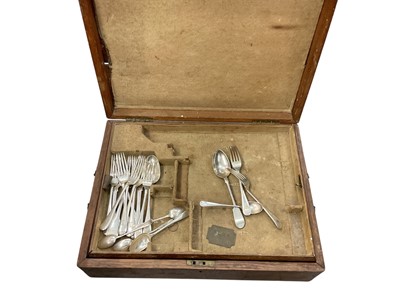 Lot 755 - Set Edwardian plated dessert knives and forks in case, plated part canteen of flatware and lot plated ware