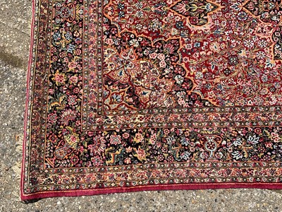Lot 1479 - Fine Kashan part silk rug