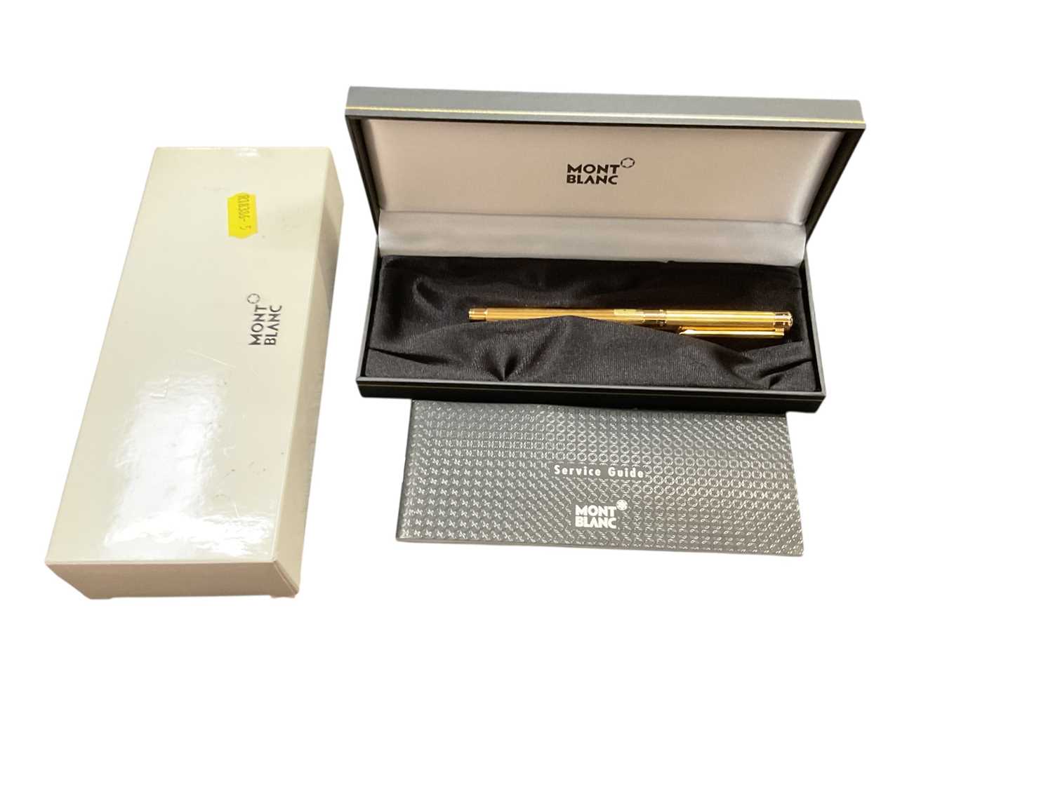 Lot 2406 - Montblanc Noblesse fountain pen with 18k nib in original box with service guide