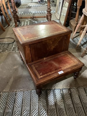 Lot 100 - 19th century step commode