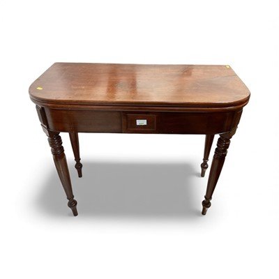 Lot 5335 - Early 19th century mahogany tea table