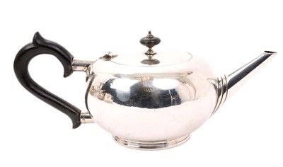 Lot 500 - 1930s silver bullet teapot, with hinged, flush fitting cover, tapered spout and scroll handle