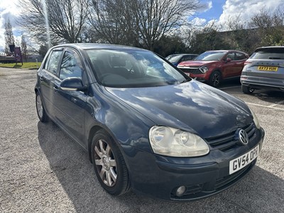 Lot 1 - 2004 Volkswagen VW Golf 2.0 GT FSI 5 door hatchback, reg. no. GV54 OPR, finished in blue with a cloth interior. The car has covered approximately 119,000 miles from new. MOT expired 18th October...