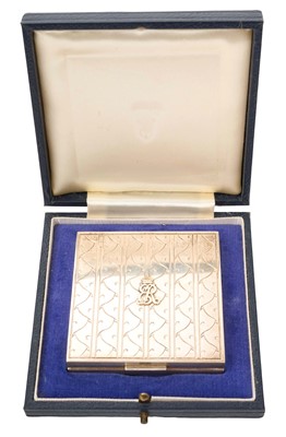 Lot 5 - H.M. Queen Elizabeth The Queen Mother, fine silver presentation compact in fitted case