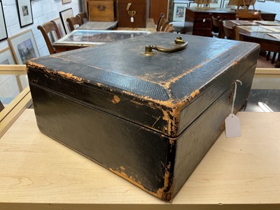 Lot 45 - Scarce Victorian Wickwar & Co. Royal black leather covered Despatch Box with gilt embossed crowned V.R. Cypher and inscription 'Sergeant at Arms House of Commons H. D. Erskine' with Mordan &...