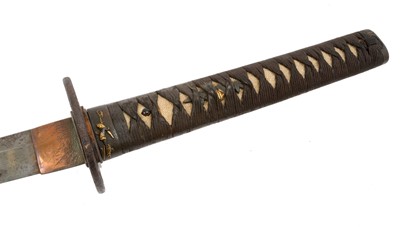 Lot 145 - Antique Japanese Wakasashi sword