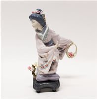 Lot 2185 - Lladro porcelain figure of a Japanese Geisha...