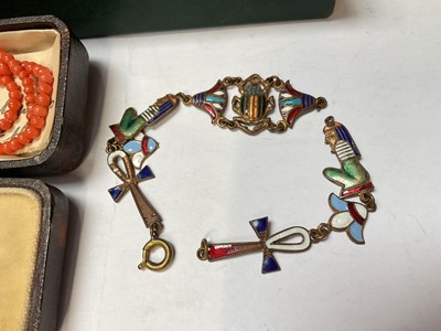Lot 39 - Group of antique and vintage jewellery