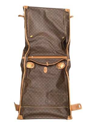 Lot 2053 - Louis Vuitton luggage