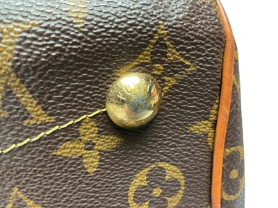 Lot 2052 - Louis Vuitton Tivoli handbag no.VI0111 France 2011