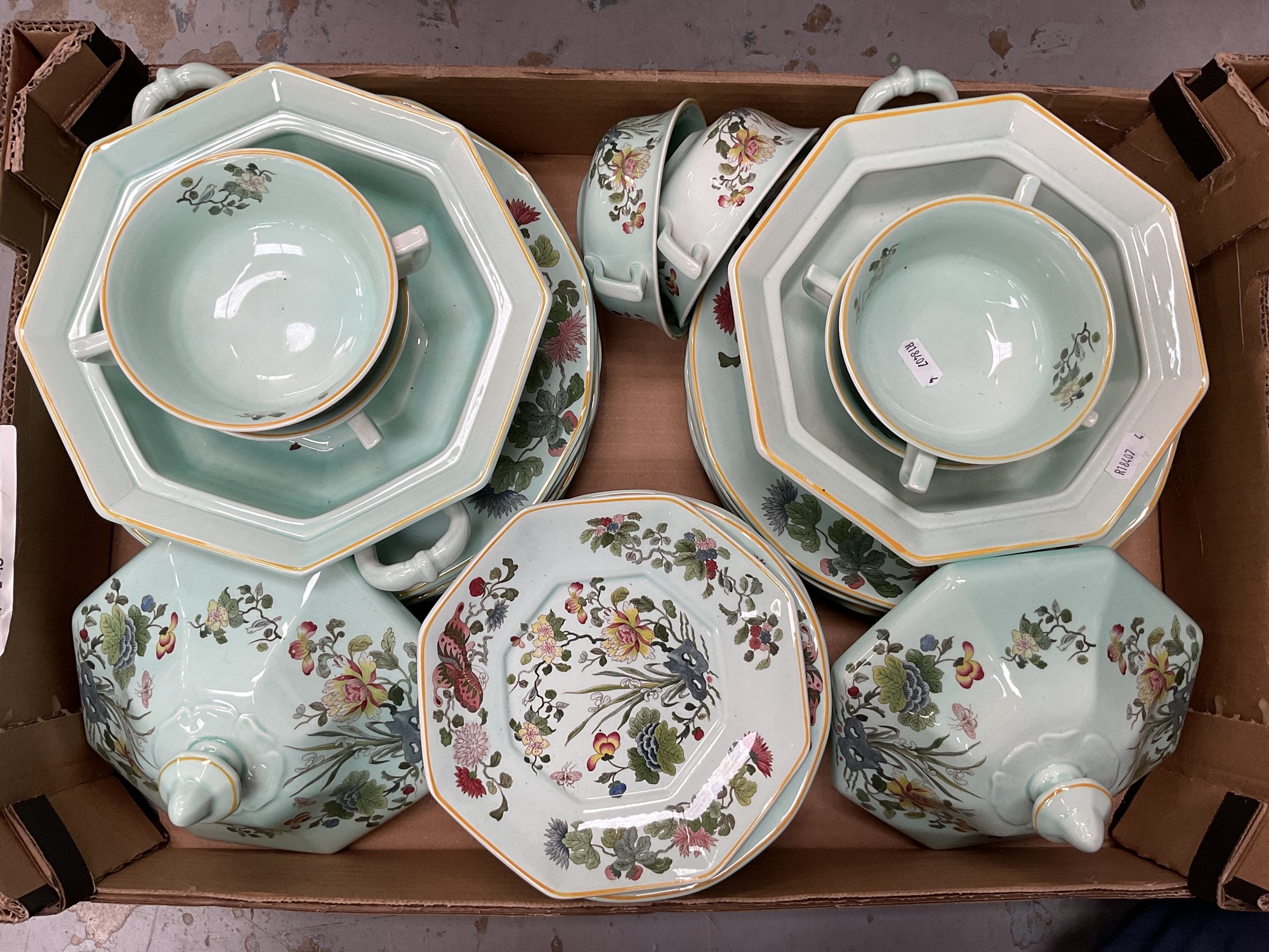 Lot 55 - Adams Calyx Ware 'Ming Jade' pattern dinner