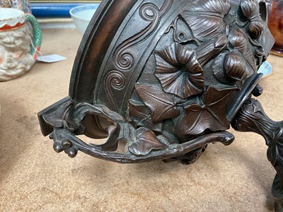 Lot 15 - Victorian Grand Tour bronze urn