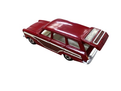 Lot 1571 - Corgi Toys Mercedes Benz 600 Pullman No.247, 220 SE No.230 & 220 SE Coupe No.253, plus Jaguar Mark X No.238 (x3), Ford Consul Cortina Superkings Estate Car No.491, RAC Rescue Land-Rover No.4...