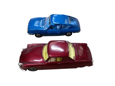 Lot 1569 - Corgi Toys Ghia L.6.4 No.241 (x2), Le Dandy Coupe No.259, Lancia Fulvia Sport Zagato No.332, Rover 2000 No.252, Fiat 2100 No.232, Volkswagen 1500 Karman Gaia No.239, Austin A40 Saloon No.216, Au...