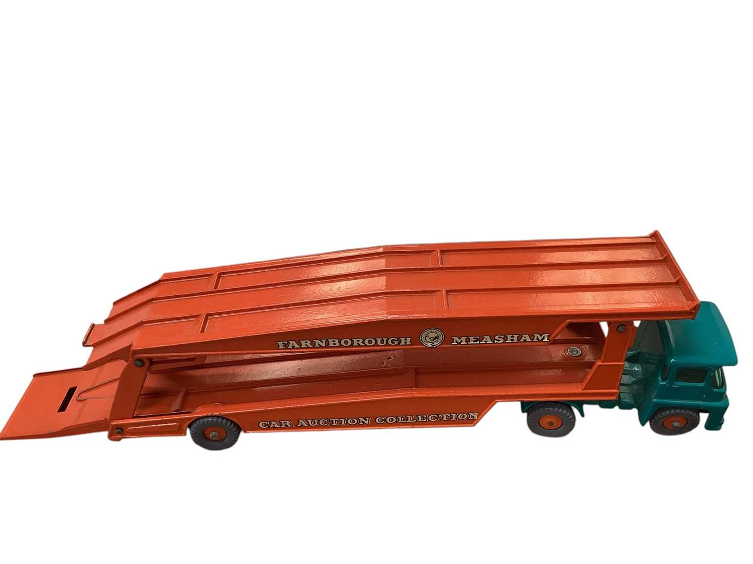 Lot 1610 - Matchbox King Size Series Allis Chambers Motor Scraper No.6, Farnborough Measham Car Auction Collection Guy Warrior Car Transporter No.K-8 & Racing Car Transporter M-6 (tyre missing), all bo...