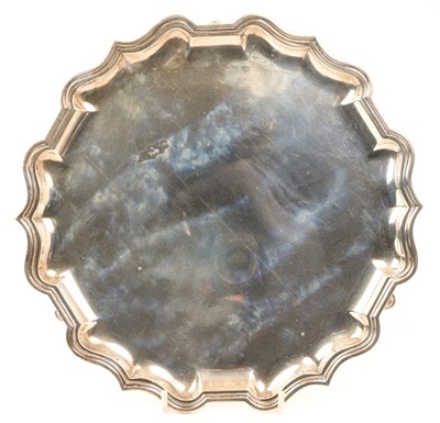 Lot 488 - Silver salver