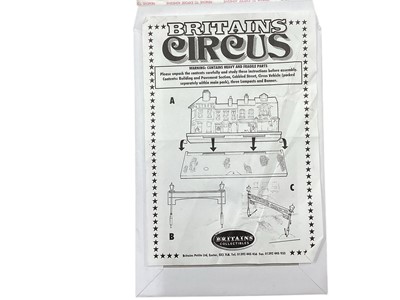 Lot 1664 - Britains Circus Street Parade Diorama with processional vehicle & adaptor, boxed (no interior packaging) No.08673 (1)