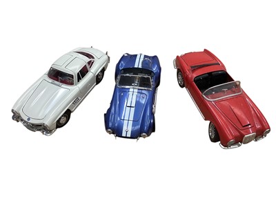 Lot 1676 - Burago & others 1:16 scale diecast classic cars, unboxed (qty)