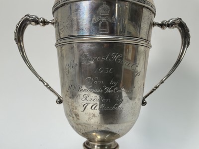 Lot 923 - 1920s silver two-handled lidded trophy, engraved New Forest Hunt Cup 1930, on stand, (London 1929), approximately 40ozs, 38cm high overall
