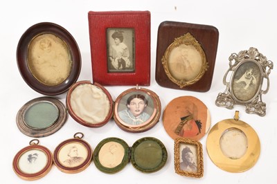 Lot 909 - Collection of portrait miniatures and frames