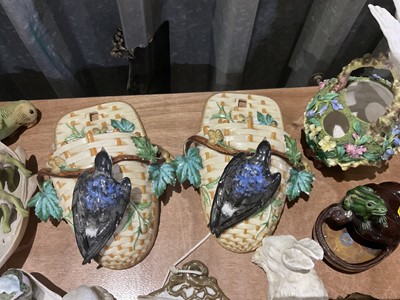 Lot 229 - Collection of Victorian porcelain novelty wall pockets and similar wares to include late 19th century continental porcelain 'frog' trinket dishes, other animal related novelty ceramics, Doulton...