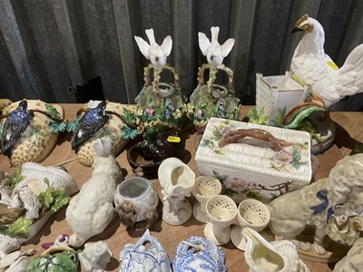 Lot 229 - Collection of Victorian porcelain novelty wall pockets and similar wares to include late 19th century continental porcelain 'frog' trinket dishes, other animal related novelty ceramics, Doulton...