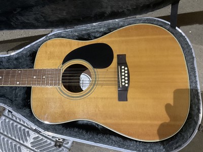 Lot 266 - Encore classical guitar in case