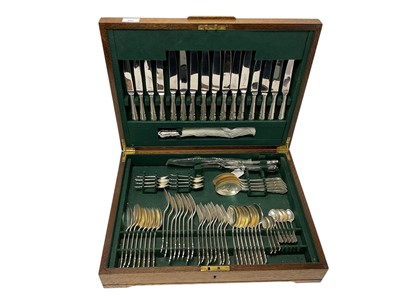 Lot 537 - Silver canteen