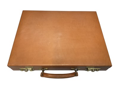 Lot 2057 - Swaine Adeney Brigg good quality tan leather attaché case, plus a matching coin purse with case key. Two leather luggage tags.