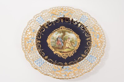 Lot 268 - Meissen reticulated dish