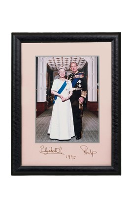 Lot 122 - H.M. Queen Elizabeth II and H.R.H. The Duke of Edinburgh, fine signed presentation photograph in frame