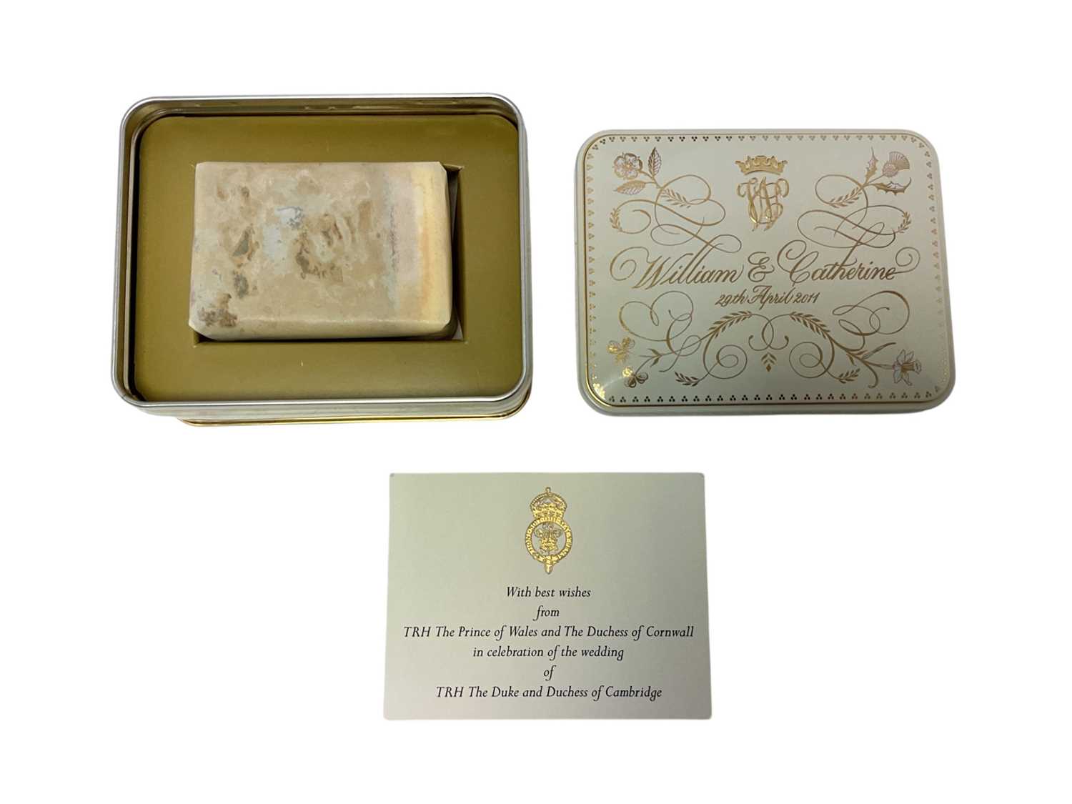 Lot 134 - The Marriage of T.R.H. The Duke and Duchess of Cambridge Wedding cake in tin