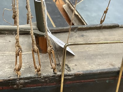 Lot 1009 - Antique model of a ship