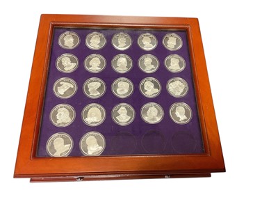 Lot 472 - World - Danbury Mint silver medallions x 22