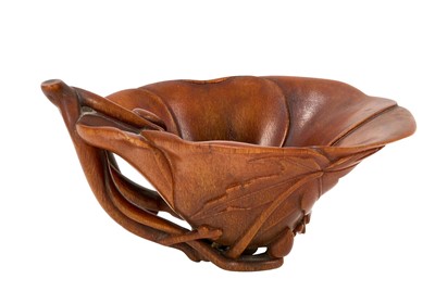 Lot 1016 - Chinese carved horn libation cup