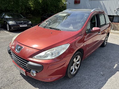 Lot 2 - 2006 Peugeot 307 SE Estate, 1.6 HDi 110 SE, 5 door manual, reg. no. LN06 OFB, finished in red with a cloth interior. The car has covered 154,000 miles, MOT expired 1st October 2024. It is suppli...