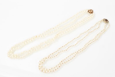 Lot 749 - Two cultured pearl necklaces