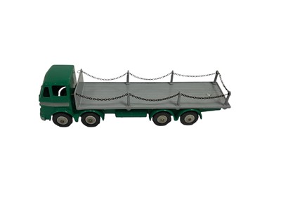 Lot 1752 - Dinky Supertoys Foden Flat truck with tailboard No.903, Leyland Octopus Flat Truck with chains No.935 & Heinz bedford van No.923, all in original boxes (Repainted) (3)