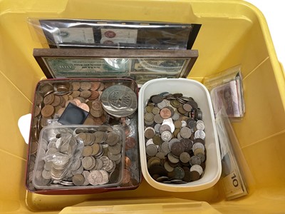 Lot 483 - World - Mixed coinage & banknotes (Qty)