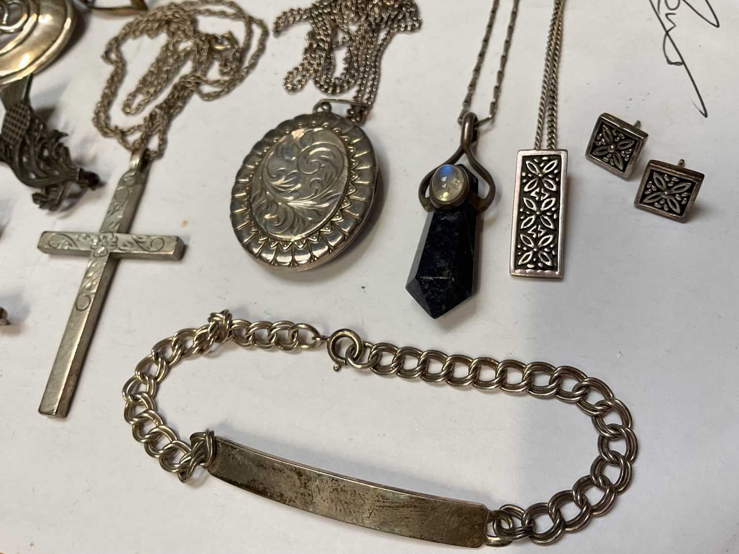 Lot 178 - Group of silver and white metal jewellery including bangles, pendants and chains etc