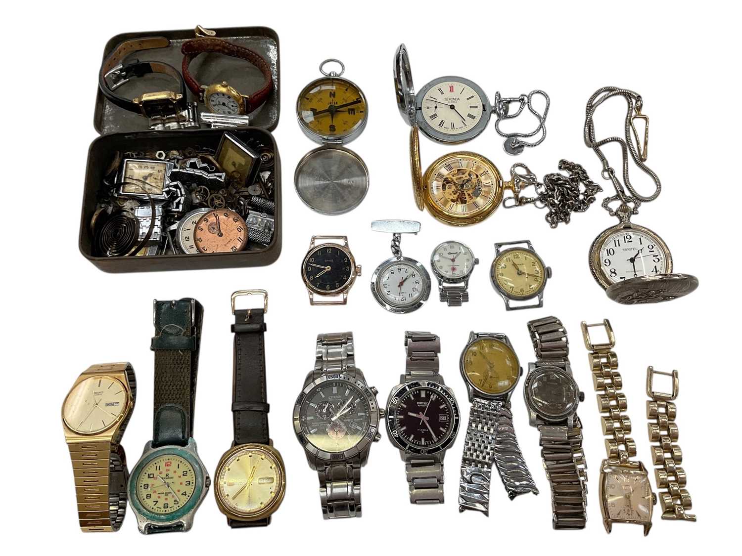 Lot 200 - Group of vintage and later watches and watch parts including Citizen Eco-Drive Chronograph, Seiko Automatic etc