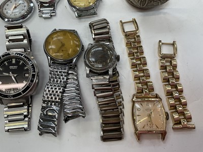 Lot 200 - Group of vintage and later watches and watch parts including Citizen Eco-Drive Chronograph, Seiko Automatic etc