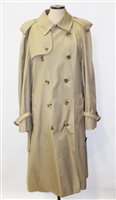 Lot 3171 - Gentlemen's vintage Burberry trench coat size...