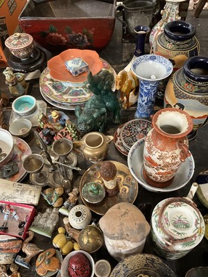 Lot 157 - Group of Chinese and Japanese ceramics and works of art