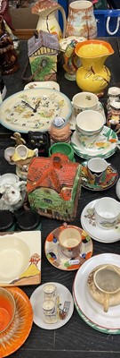 Lot 135 - Art Deco teawares and figurines
